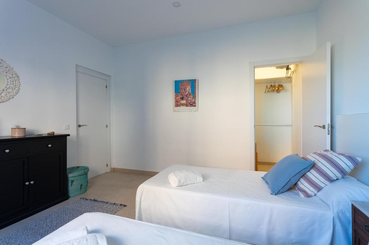 Apartamentos Homing Puerto Sherry El Puerto de Santa María Kültér fotó